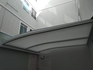 Semi Curvo - A Casa do Policarbonato